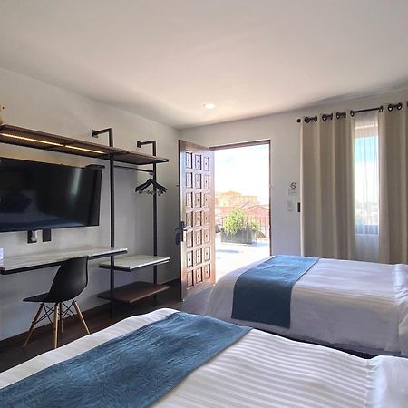 Hotel Boutique Casa Loreta Queretaro Luaran gambar
